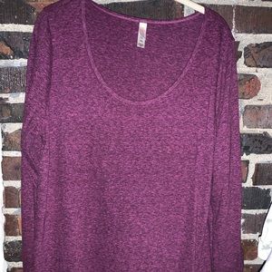 Lularoe Lynnae Heathered Berry Top 2xl